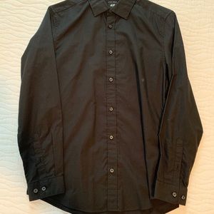 Men’s M black H&M dress shirt